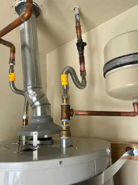 Water heater installation and plumbing repair in Joliet